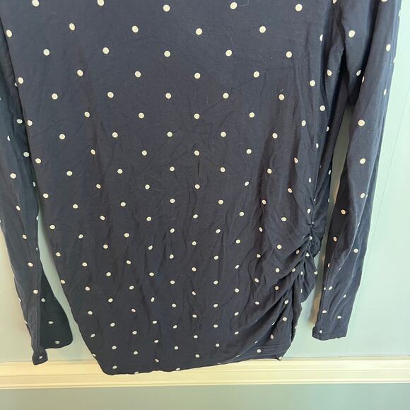 A Glow Maternity Top with Polka Dots Size Medium - Maternity - Picture 7 of 10